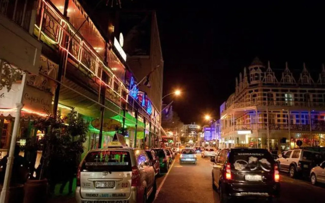 Urban Chic Boutique Hotel