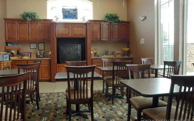 Holiday Inn Express West Sacramento by IHG