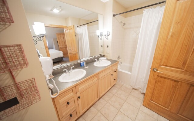 Buffalo Lodge 8411 by SummitCove Vacation Lodging