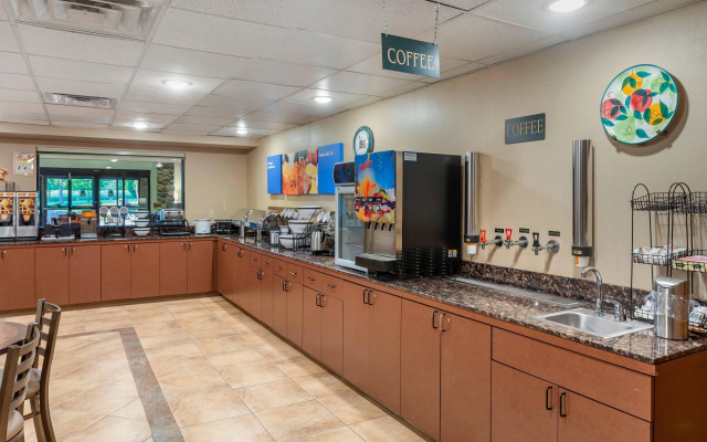 Comfort Inn & Suites Branson Meadows