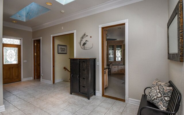 Preston on the Lake 5 Bedroom House