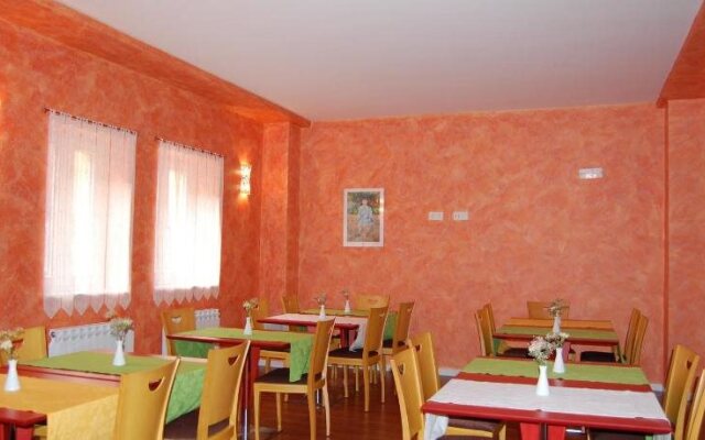 Hotel Orquidea Real
