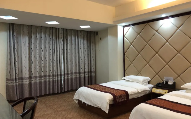 Puqian Business Hotel