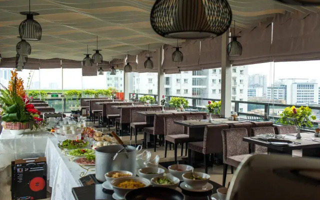 Parkside Sunline Hotel