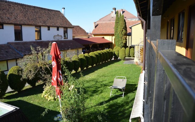 Cristian Inn