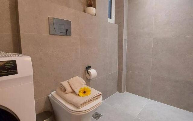 Onar Beachfront Residence, Loutraki
