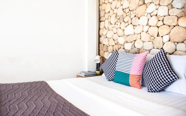 Saravoan Hotel Kep