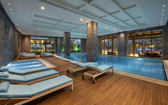 Kaya Hotel Select