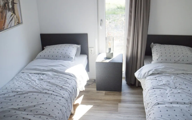 Chalet Near Zuiderzee With Garden