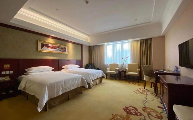 Vienna Classic SH Jinshanwei Railway Station – Guest Rooms – Shanghai