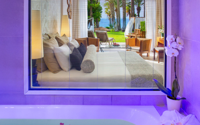 Azia Resort and Spa