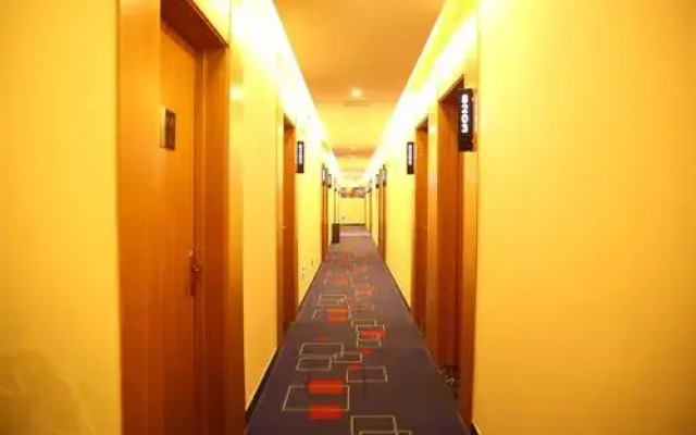 Thank U hotel Shangdong Weifang Qingzhou Railway S