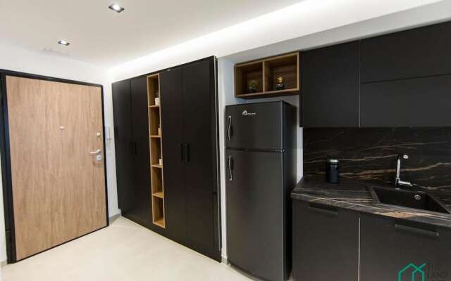 Sunset 203 Luxury apt With Gym in Lac1