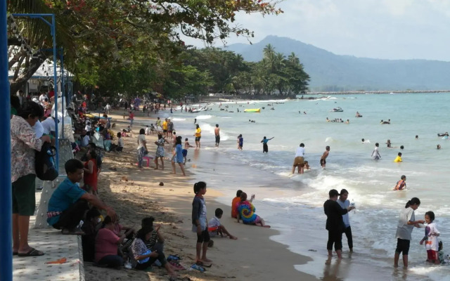 Thipburee Resort
