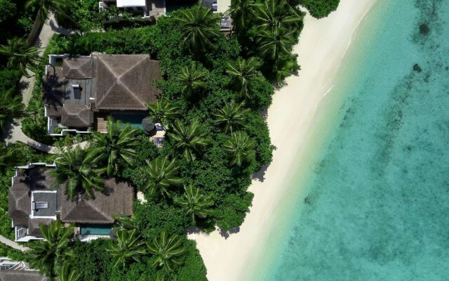 Raffles Maldives Meradhoo Resort