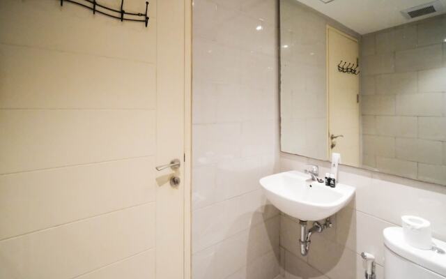 Cozy Living 2Br At Anderson Supermall Mansion Apartment