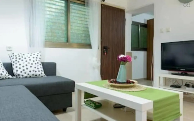 Loginn Tlv - Hovevei Zion Street