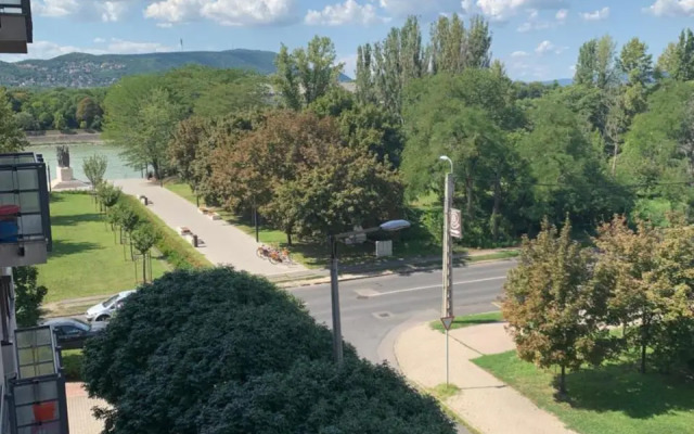 Tigraki Apartment Budapest