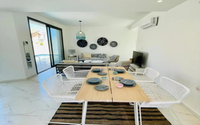 By the Beach Villa 7