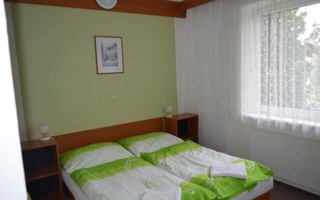 Hotel Amos