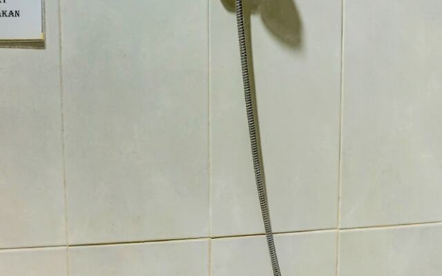 Hotel O Kos'ta Homestay Makassar