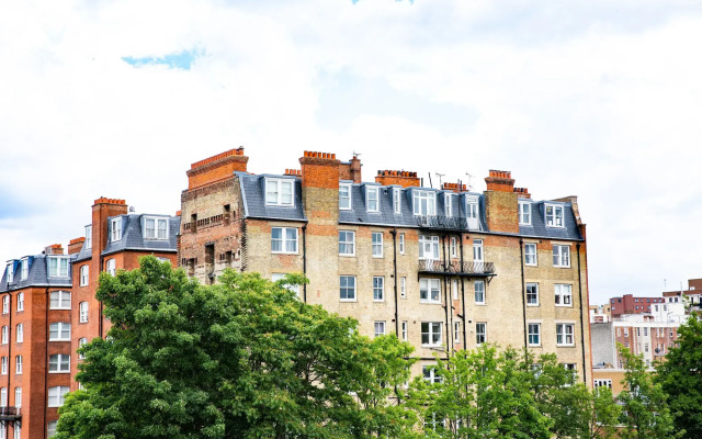 The Princes Square Hotel