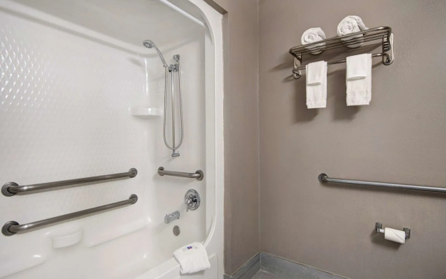 Motel 6 San Antonio, TX - South