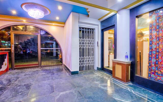 OYO 18588 Hotel Embassy