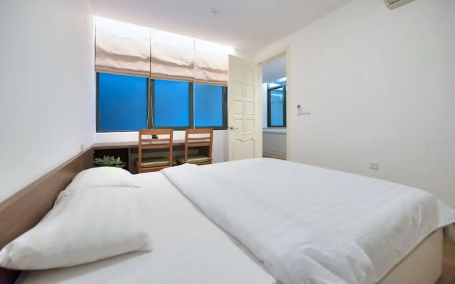 Lakewood House – Guest Rooms – Hanoi