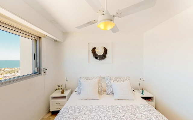 Oceana Suites Fontemar ∙ Suite 2002