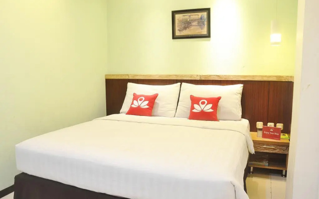 ZEN Rooms Kalimas KH Mas Mansyur