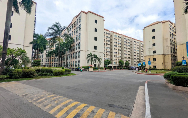 1BR Artist Loft Cambridge Cainta Pasig Fast Wifi