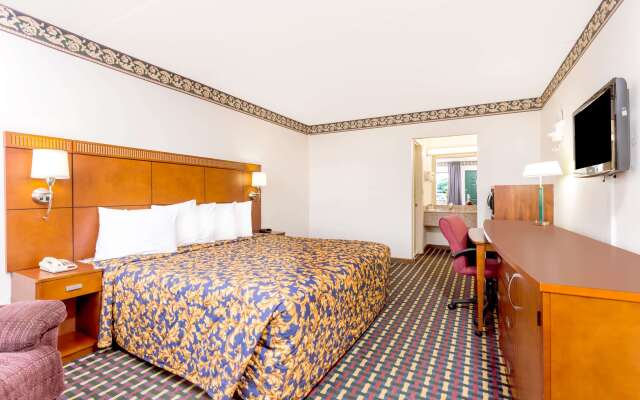 Howard Johnson by Wyndham Perry GA