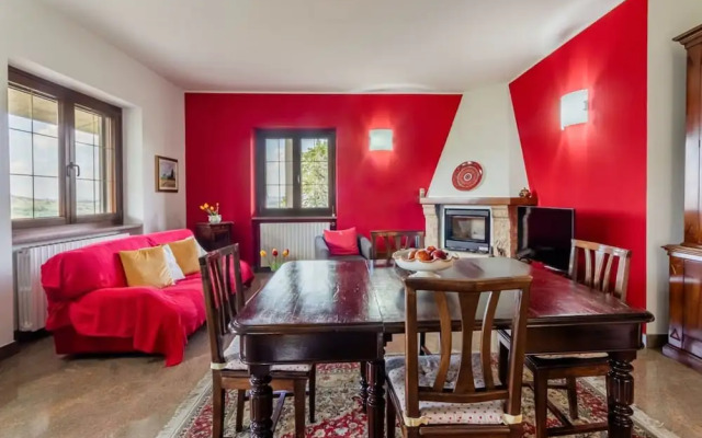 Panorama Villa Nestled Among the Vineyards Langhe