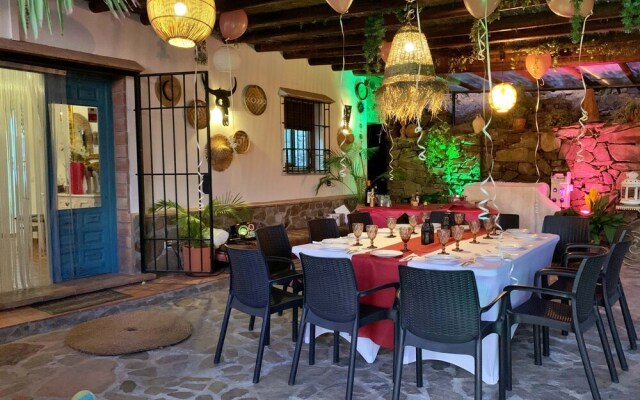 Casa Rural con Piscina Privada y Jacuzzi