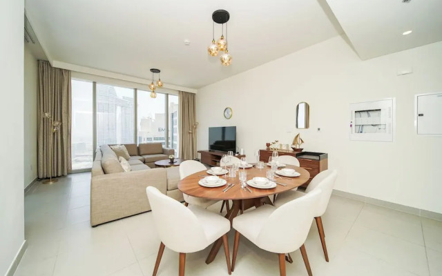 PVH - Opulent 2BR in Forte Tower 1