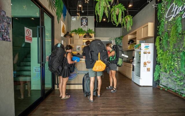 Patong Poshtel - Adults Only - Hostel