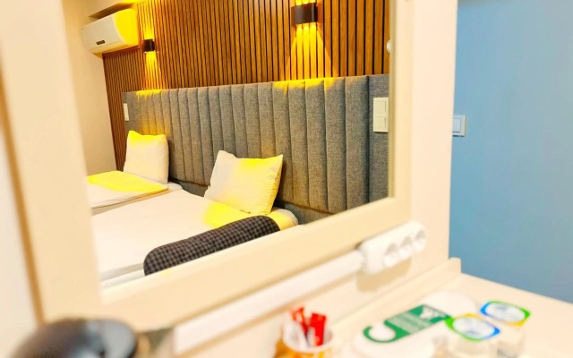 Naila Hotel