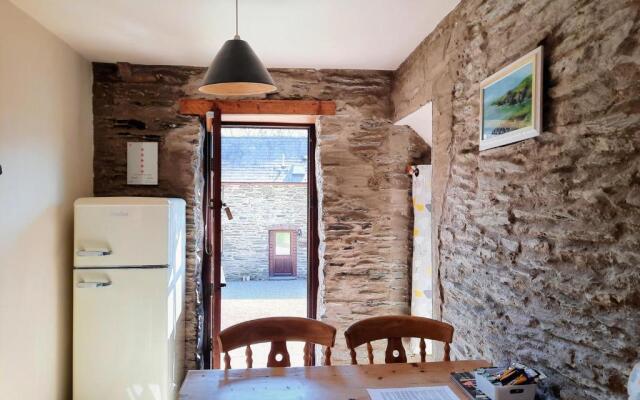 Troedyrhiw Holiday Cottages