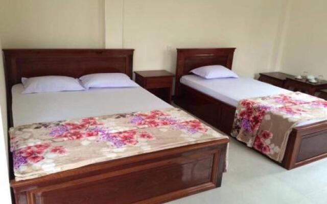 Phuong Nam 2 Hotel