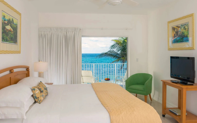 The Reef Beach Resort, East End, Grand Cayman