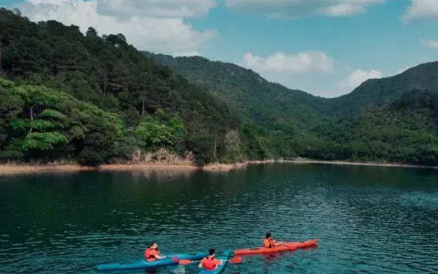 The Lake's Campground