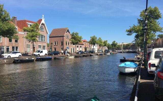 Nikki's Holiday Home