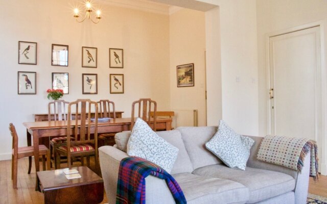 3 Bedroom Apartment in Edinburgh's New Town