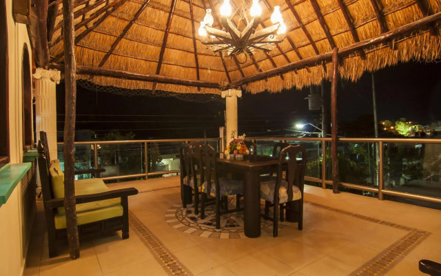 Charlys Hostal