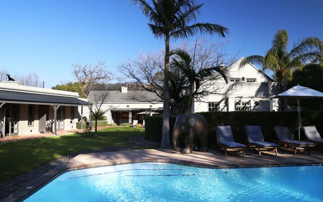 Avondrood Guest House