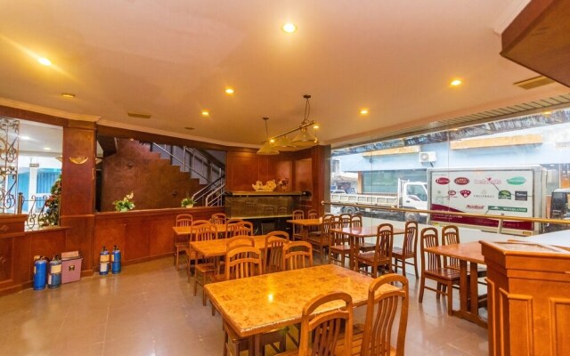 Holly Sentosa Hotel by OYO Rooms
