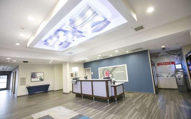 Hampton Inn Toledo/Oregon