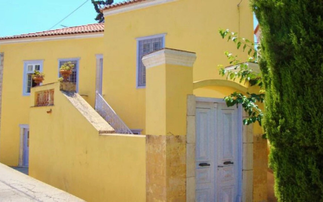 Villa Spetses 19th Century Glamour!