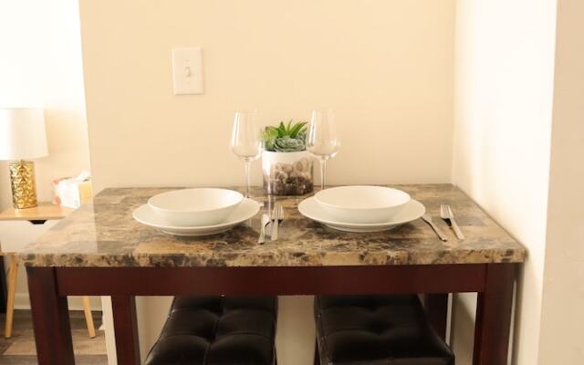 Rittenhouse Suites